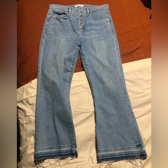 LOFT Button-Fly HIGH RISE CROP KICK Jeans EXCELLENT Sz 12 - Picture 3 of 5